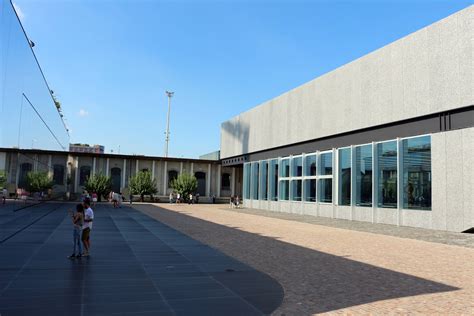 fondazione prada stile architettonico|fondazione prada milan history.